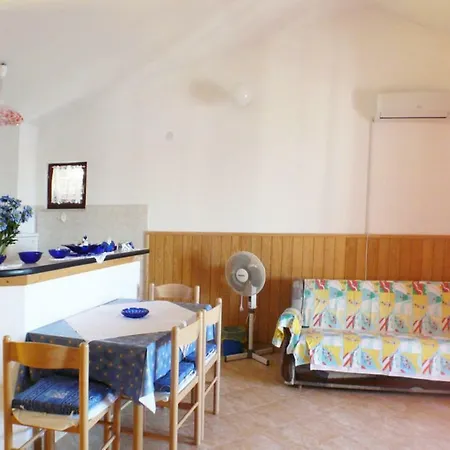 Near The Sea Marinovic *