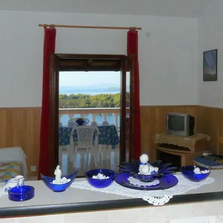 Daire Near The Sea Marinovic