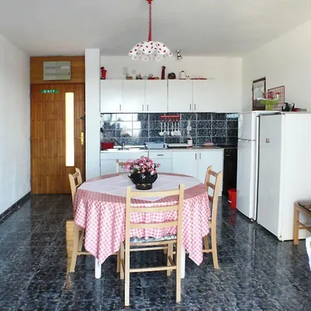 Near The Sea Marinovic *