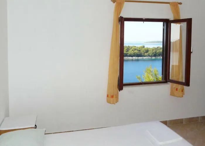 Apartament Near The Sea Marinovic